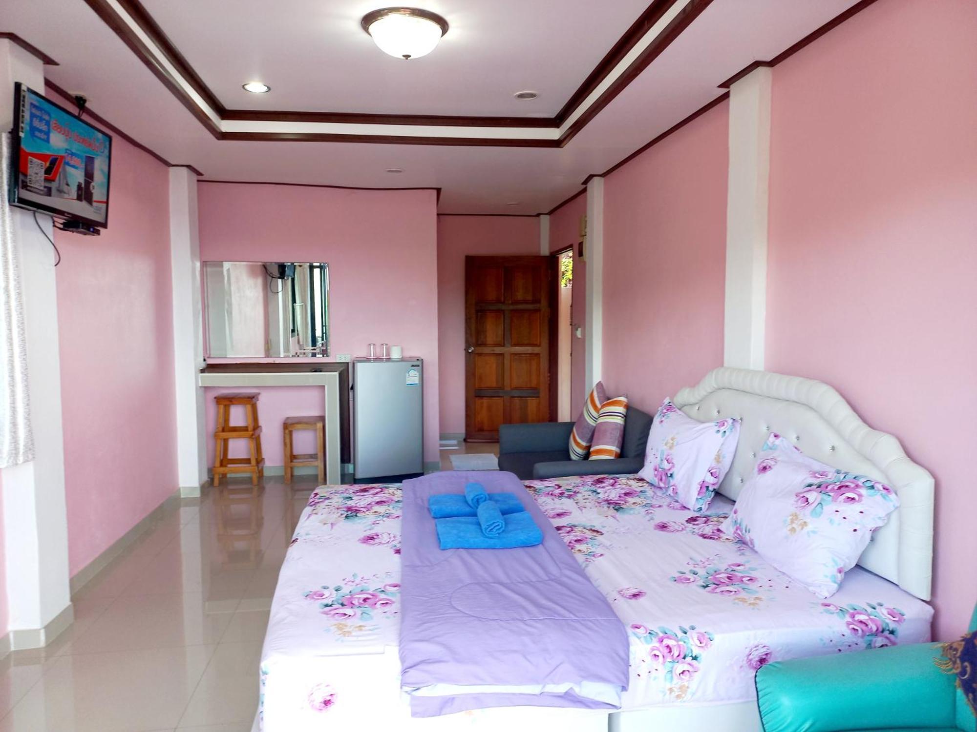 Ocean View Resort - Koh Sichang Luaran gambar