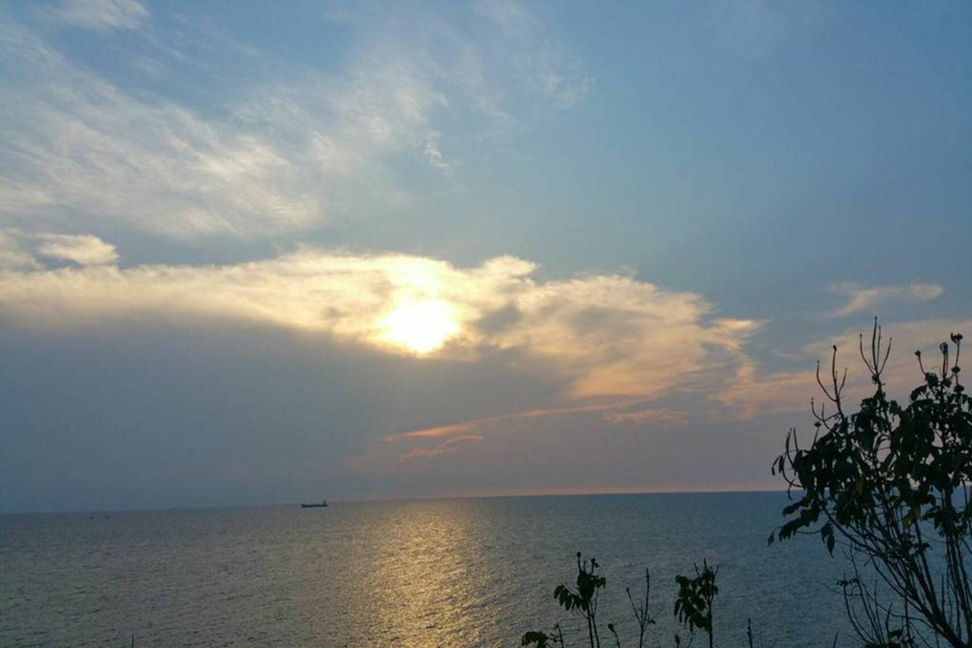 Ocean View Resort - Koh Sichang Luaran gambar