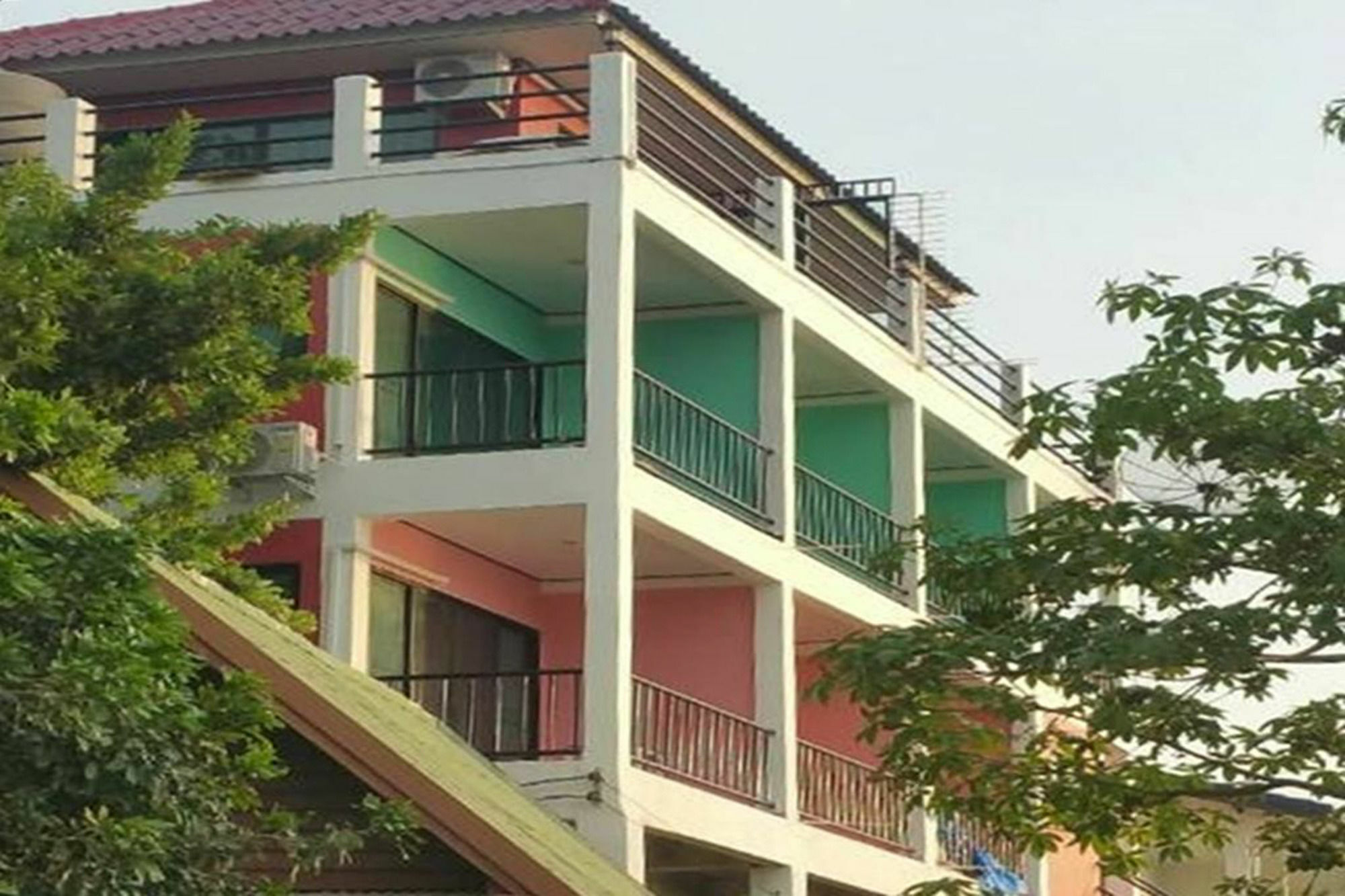 Ocean View Resort - Koh Sichang Luaran gambar